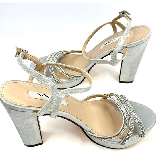 Nina Women's Saralyn Platform Block Heel Sandals Silver Size 8.5M NWT/Box - Picture 3 of 7
